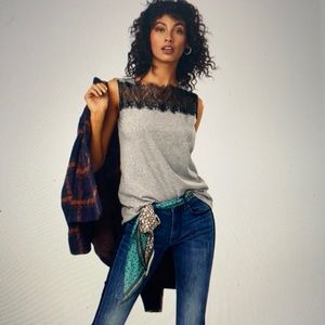 Cabi Lacy Tee Sleeveless Top. Small